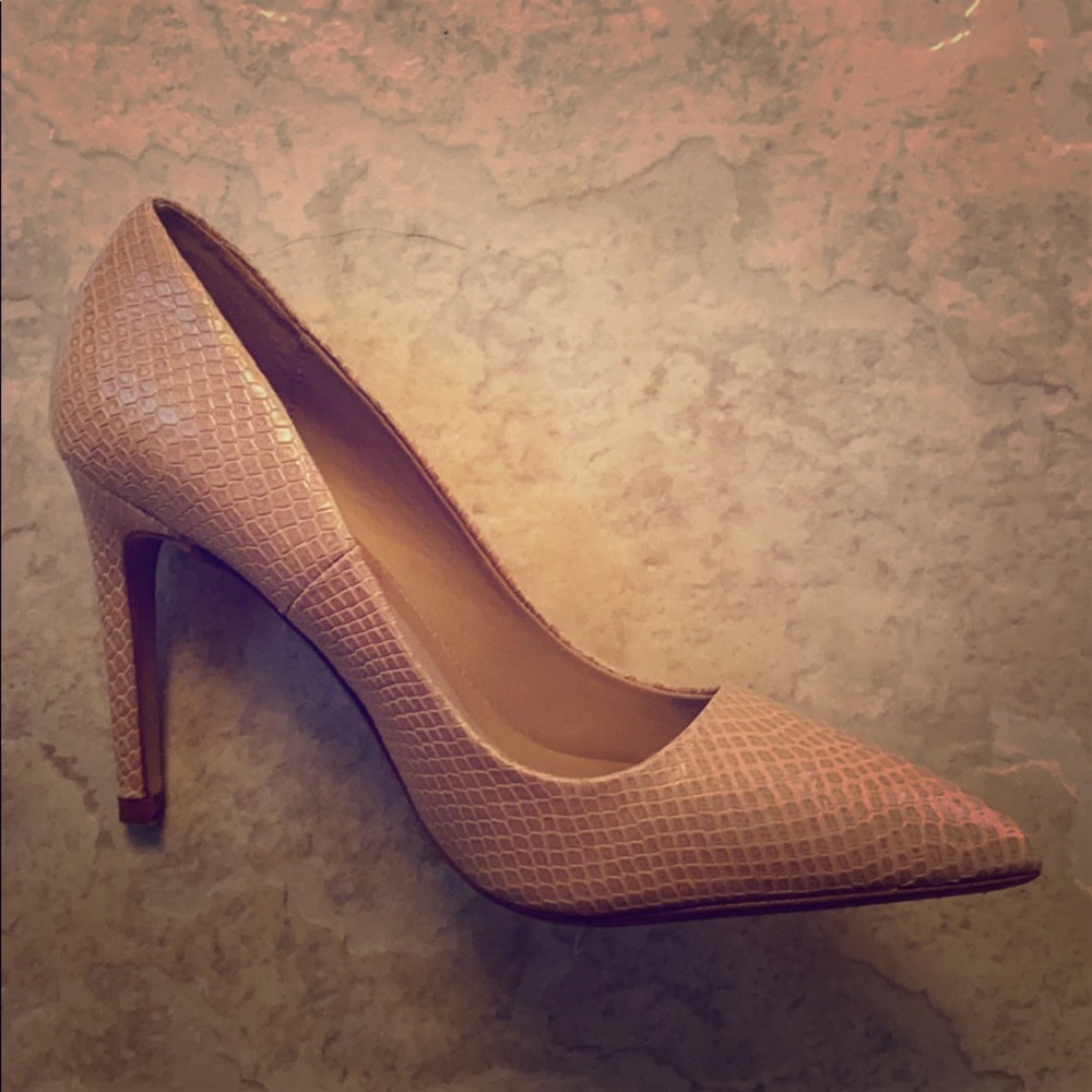 Zara Beige Croc Pumps